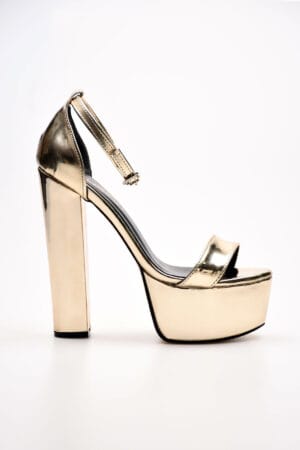 Ребека Златни Салонки